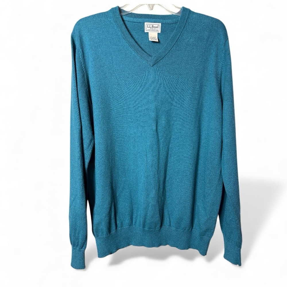 LL Bean V Neck Sweater Men’s Size M Blue Green Cozy Cashmere Cotton Blend Layers